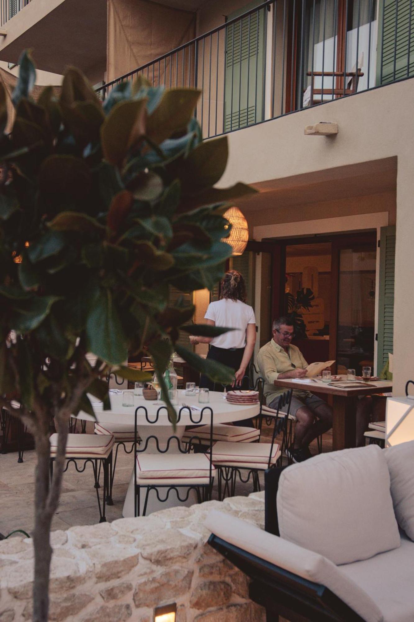 Boutique Hotel Responsable Et Restaurant Basgi Basgi Saint-Florent Kültér fotó
